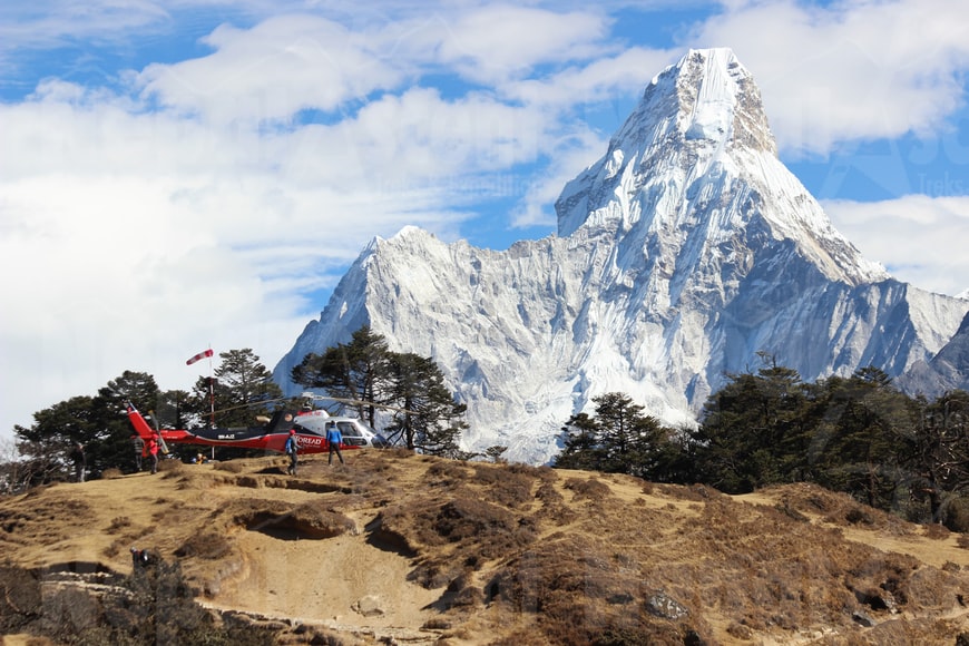 Everest Base Camp Heli trek image