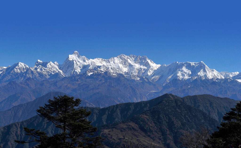 Mountain view from Pathibhara (Pathibhara tour) PC: Shutterstock