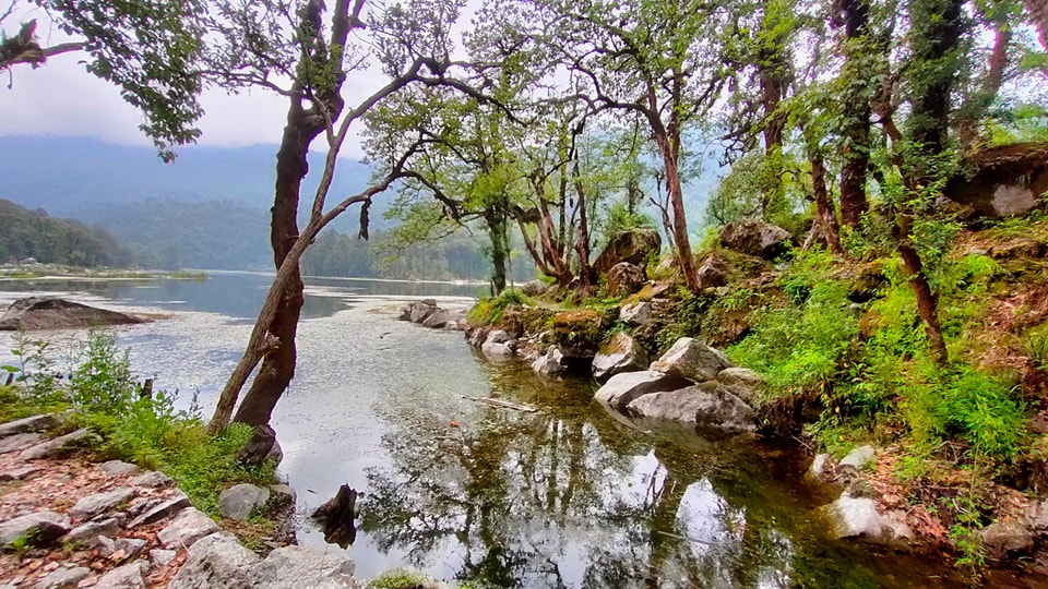 Ramaroshan Lake